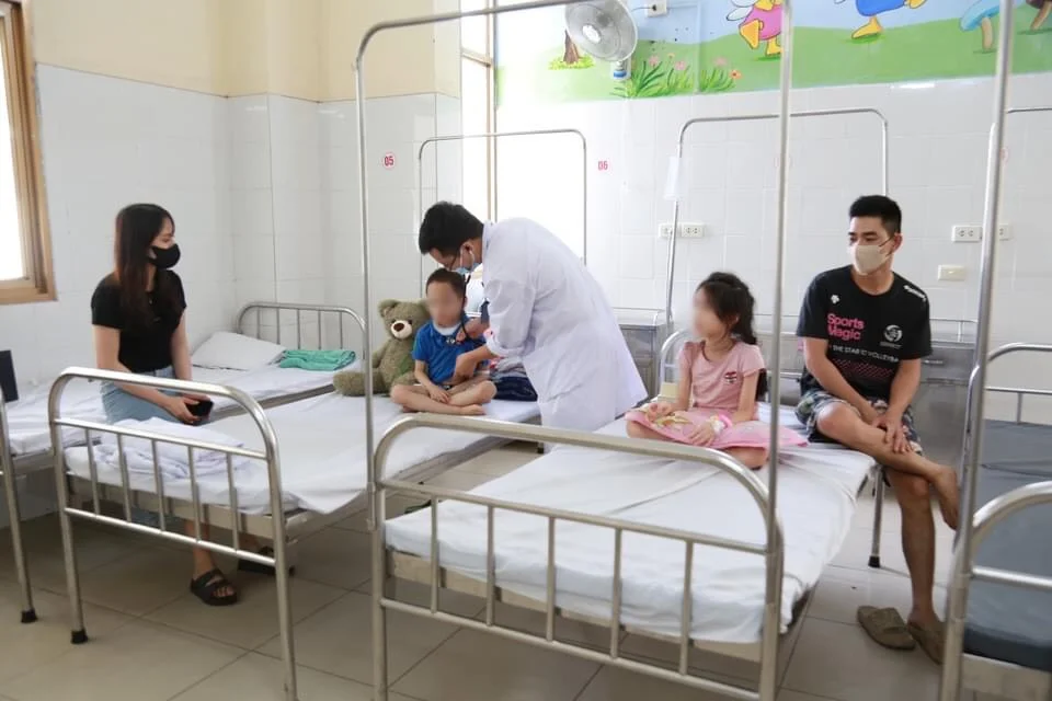 Trẻ nhập viện vì viêm phổi gia tăng đột biến