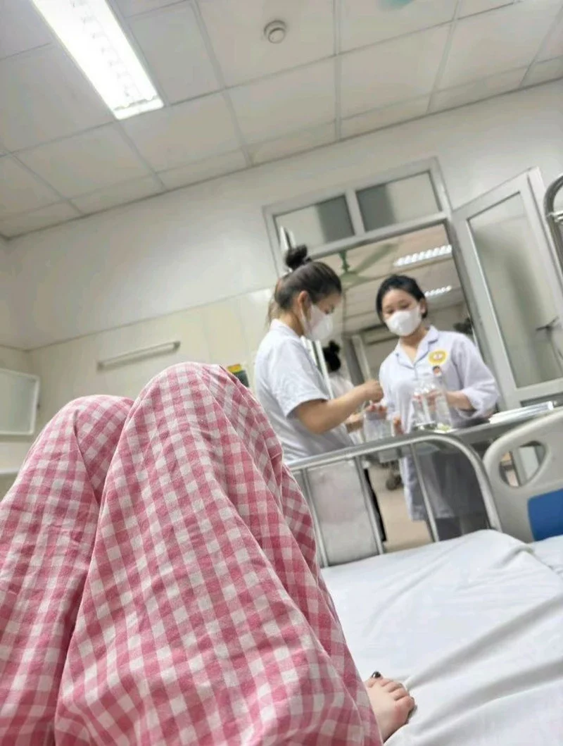 Bộ sưu tập hình ảnh nằm viện thực tế, lột tả nỗi đau và hy vọng - Kho ảnh mới full HD, 4k cực đẹp làm ảnh nền, avatar (6)