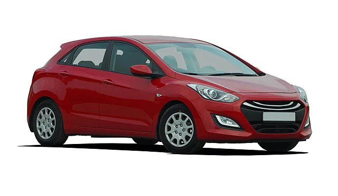 Ảnh nền máy tính xe Hyundai hatchback màu đỏ nền trắng