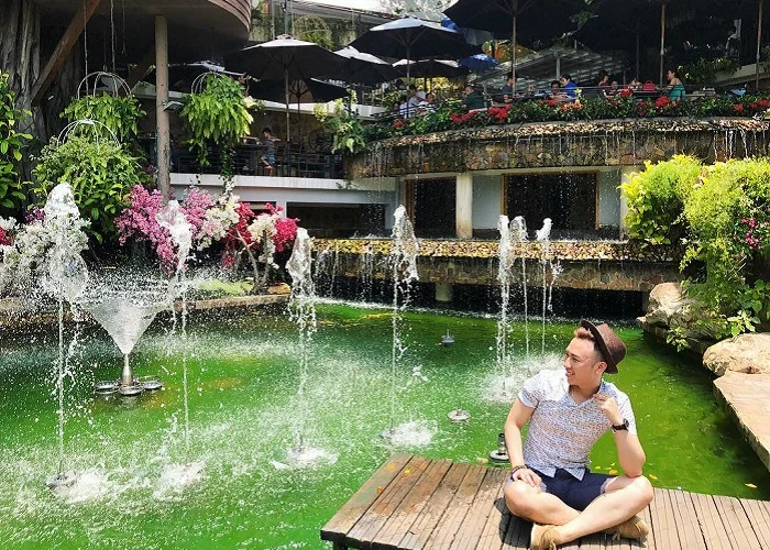 Du Miên Garden Cafe - quán cafe trên cây siêu Hot giữa lòng Sài Gòn