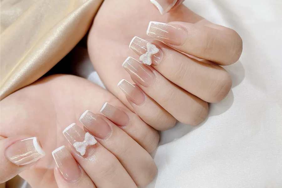 Các Mẫu Vẽ Móng Tay Đẹp Hiện Nay Là Gì? - Nhà Văn Hoá Phụ Nữ thành phố Hồ Chí Minh