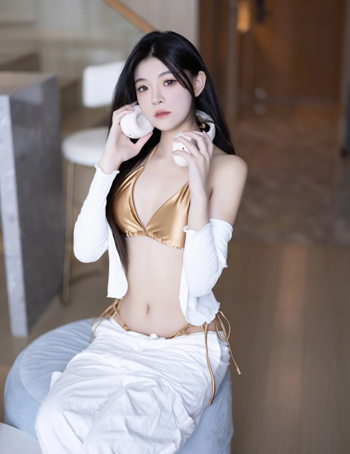 Hình 23 trong bộ chịch gai xinh