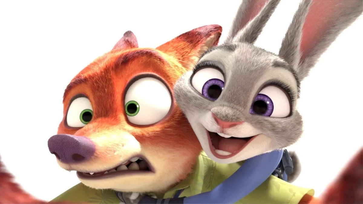 Cáo Nick ngạc nhiên khi thỏ Judy ôm từ phía sau